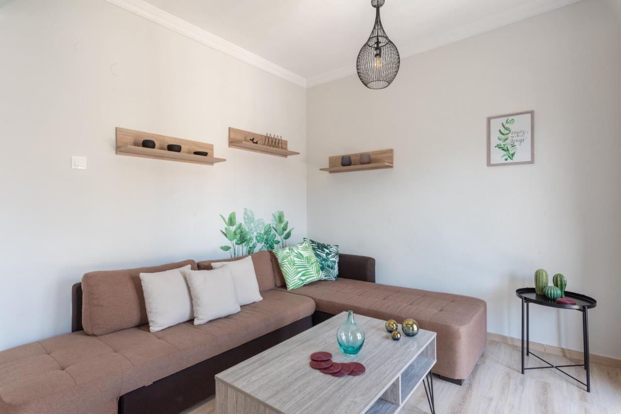 Cozy Apartment Next To City Center Salonic Exterior foto