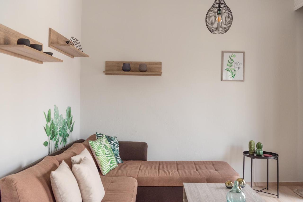 Cozy Apartment Next To City Center Salonic Exterior foto