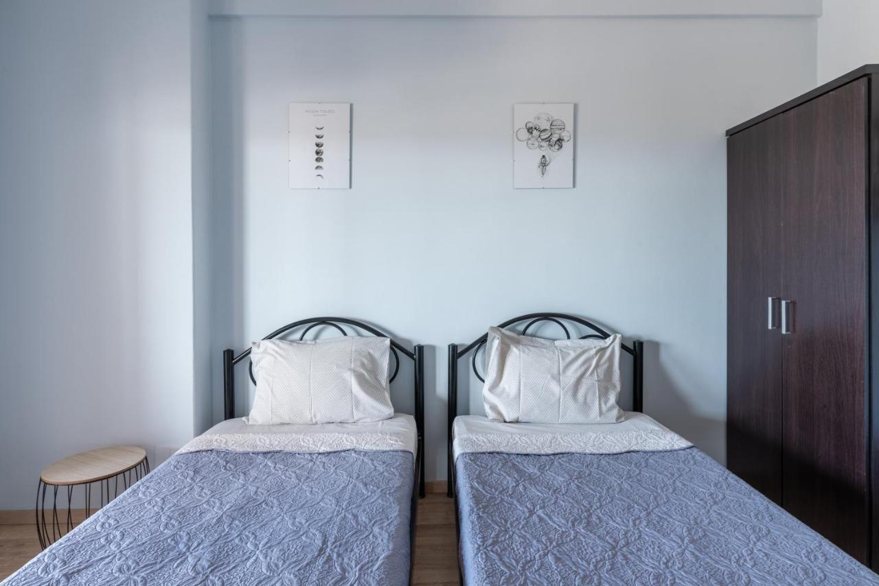 Cozy Apartment Next To City Center Salonic Exterior foto
