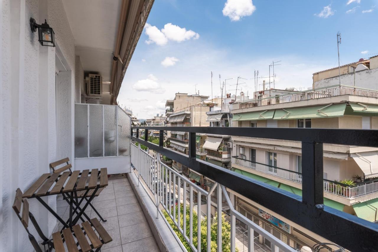 Cozy Apartment Next To City Center Salonic Exterior foto